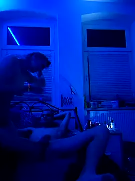 LillyAn123 online show from December 6, 2024, 10:19 pm