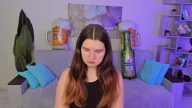 BonneyLove online show from September 25, 2025, 5:27 pm