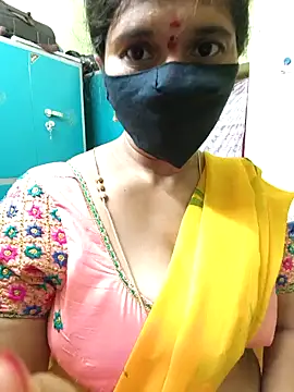 hotladyIndian1 online show from December 7, 2024, 11:40 am