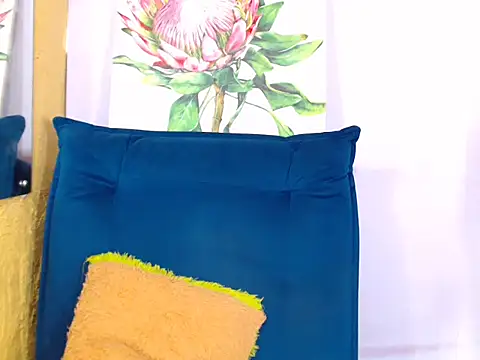 Snapshot of Black-Desire chatting on March 14, 2025, 5:05 am Black-Desire online show from March 14, 2025, 5:05 am