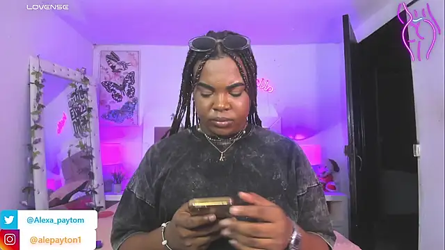 Snapshot of Alexa_paytom1 chatting on January 11, 2025, 11:35 pm Alexa paytom1 online show from January 11, 2025, 11:35 pm