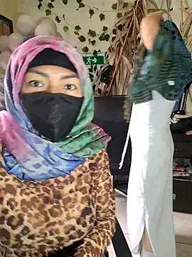 Snapshot of NAJWA-ARAB chatting on September 17, 2025, 2:08 pm NAJWA-ARAB online show from September 17, 2025, 2:08 pm