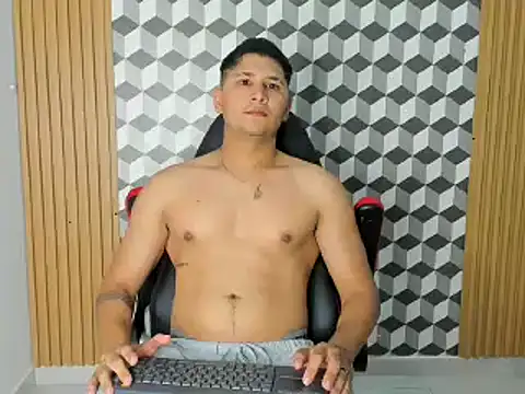 mathias cocks online show from February 5, 2025, 9:40 pm