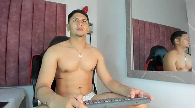 mathias cocks online show from March 7, 2025, 10:13 am