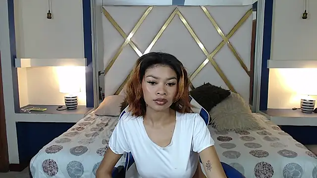 Perla prg online show from January 3, 2025, 4:16 pm
