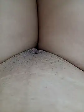 Snapshot of Khaleyssi chatting on January 12, 2025, 12:49 am Khaleyssi online show from January 12, 2025, 12:49 am