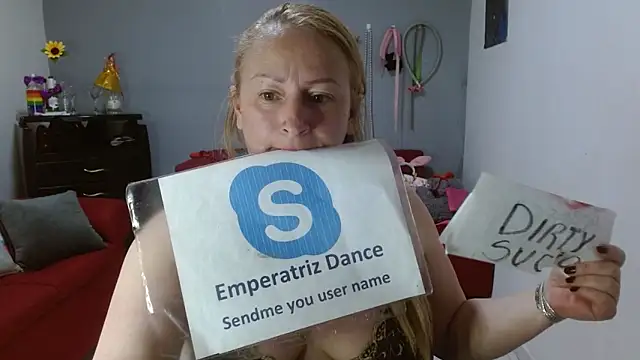 emperabigbootybigass online show from January 8, 2025, 9:23 pm