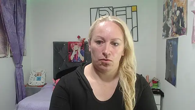 emperabigbootybigass online show from June 11, 2026, 12:36 pm