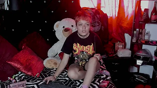 Baby Punk online show from January 7, 2025, 7:28 pm