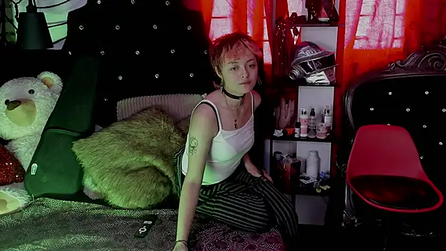 Baby Punk online show from January 16, 2025, 4:50 pm
