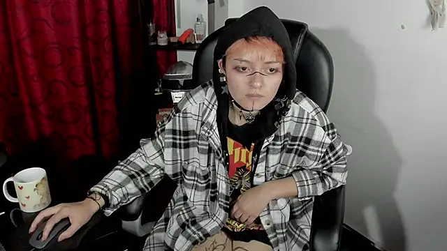 Baby Punk online show from January 24, 2025, 12:42 am