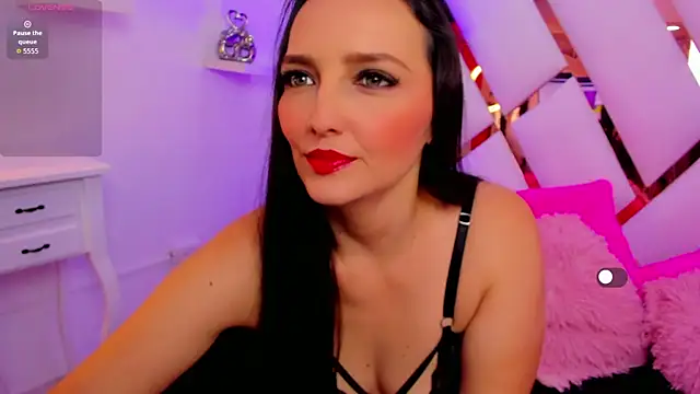 Snapshot of samy__milf chatting on October 11, 2025, 7:45 pm samy  milf online show from October 11, 2025, 7:45 pm