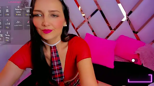 Snapshot of samy__milf chatting on November 7, 2025, 7:47 pm samy milf online show from November 7, 2025, 7:47 pm