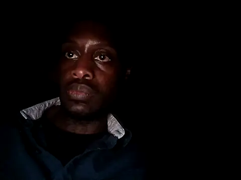 DevinToore online show from October 23, 2025, 8:35 am