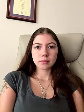 emilycoco online show from January 10, 2026, 11:42 pm