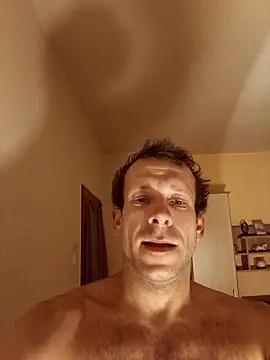 DonCristian online show from November 10, 2025, 10:31 pm