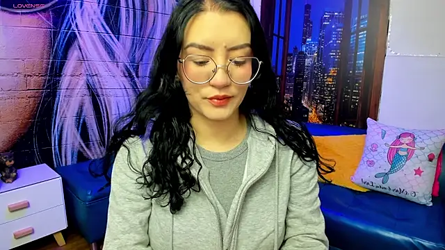 Violetaa diazz online show from December 12, 2024, 9:04 pm