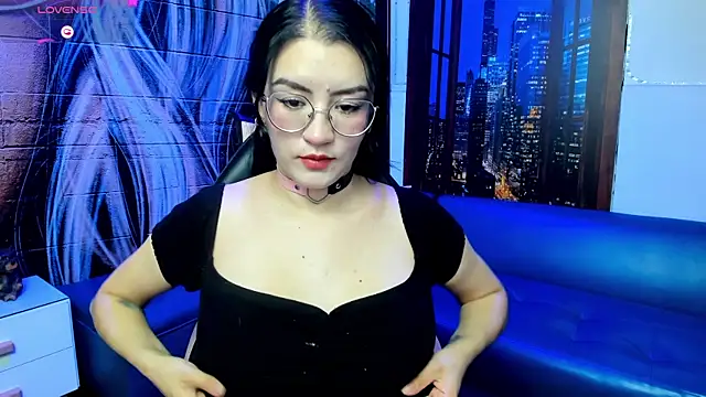 Violetaa diazz online show from January 16, 2025, 9:08 pm