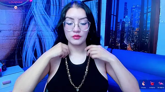 Violetaa diazz online show from February 4, 2025, 9:10 pm