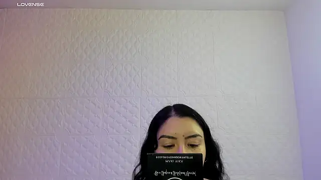 Violetaa diazz online show from February 7, 2026, 9:07 pm