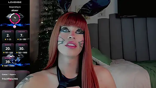 im pearll online show from December 1, 2024, 11:47 pm