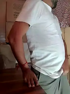 Jayesh Love online show from January 8, 2025, 4:02 am