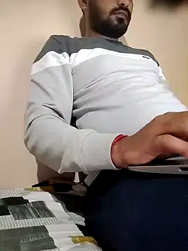 Jayesh Love online show from January 11, 2025, 1:01 pm