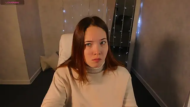 Snapshot of Aliisson_Edwards chatting on December 19, 2024, 12:56 am Aliisson Edwards online show from December 19, 2024, 12:56 am