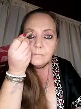 Kimmyb777 online show from July 20, 2026, 4:31 pm