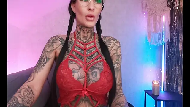 MeganWitch online show from January 24, 2025, 6:14 pm