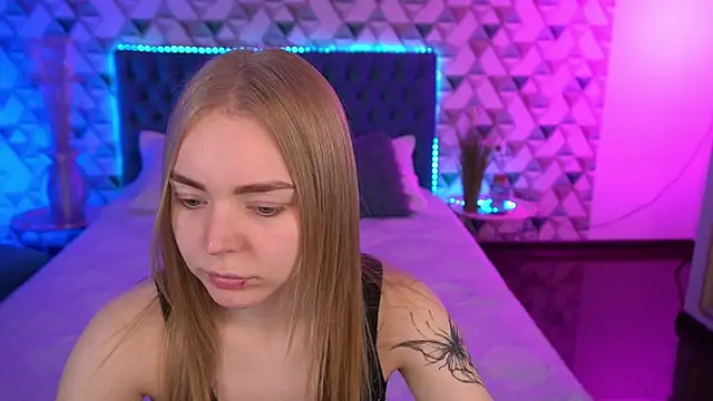 Snapshot of EmilySunshineS chatting on May 9, 2026, 1:16 pm EmilySunshineS online show from May 9, 2026, 1:16 pm