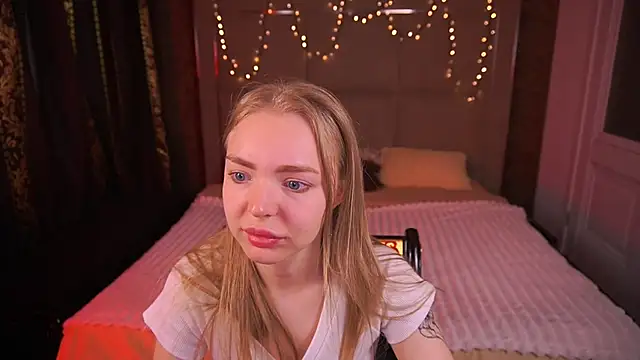 EmilySunshineS online show from June 1, 2026, 4:47 am