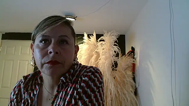 CINTHIA1609 online show from January 8, 2026, 7:49 pm