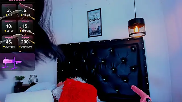 victoriajk online show from June 10, 2026, 6:07 pm