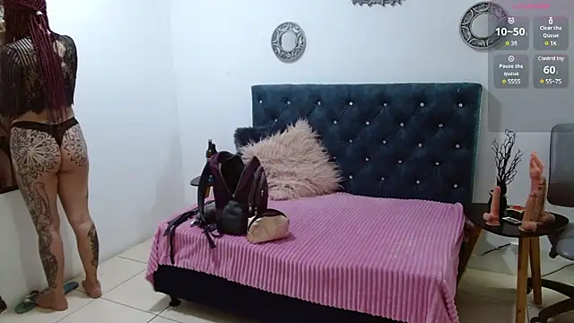 Sofi F w online show from January 30, 2025, 9:25 pm