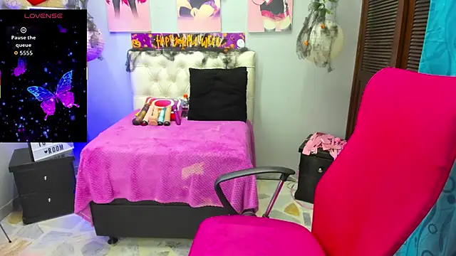 Snapshot of _Pamela_ebony chatting on October 15, 2025, 8:09 pm  Pamela ebony online show from October 15, 2025, 8:09 pm