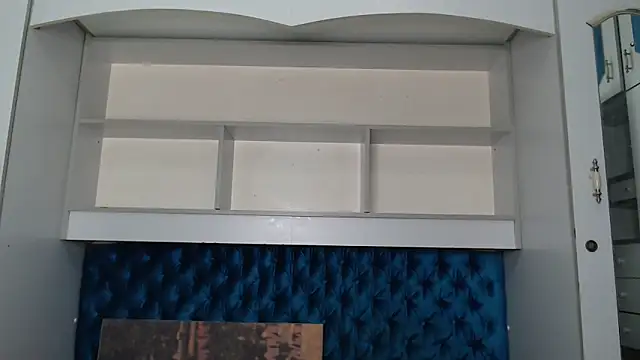 Zeeyonce696 online show from December 17, 2024, 6:09 pm