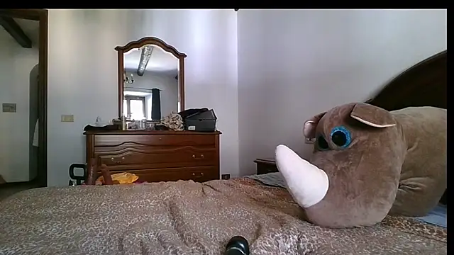 Snapshot of KarolinaReaper chatting on March 17, 2026, 2:31 pm KarolinaReaper online show from March 17, 2026, 2:31 pm