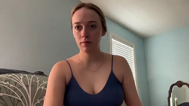 Snapshot of Maxinebabyyy chatting on December 2, 2025, 3:18 pm Maxinebabyyy online show from December 2, 2025, 3:18 pm