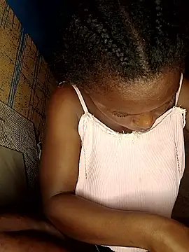 Crazybitchtheanalgoddess4 online show from January 14, 2026, 12:38 am