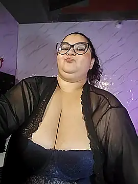 KATIIA16 online show from March 12, 2025, 12:57 pm