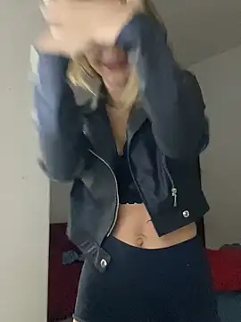 Carolinen online show from January 27, 2025, 4:52 am