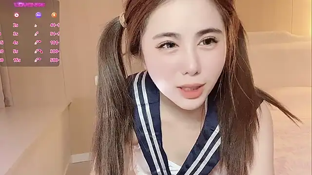 jiaozi-kiss online show from February 15, 2025, 9:05 am