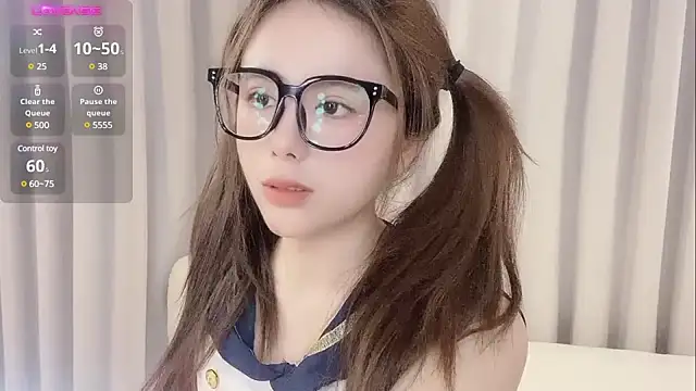 jiaozi-kiss online show from March 20, 2025, 6:19 am