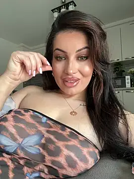 melissablack online show from May 20, 2026, 7:47 am