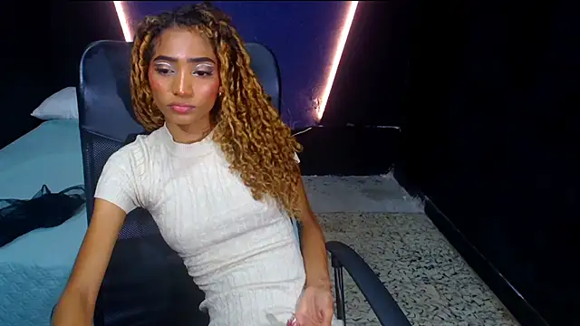 Charlotte Love10 online show from January 26, 2025, 3:48 am