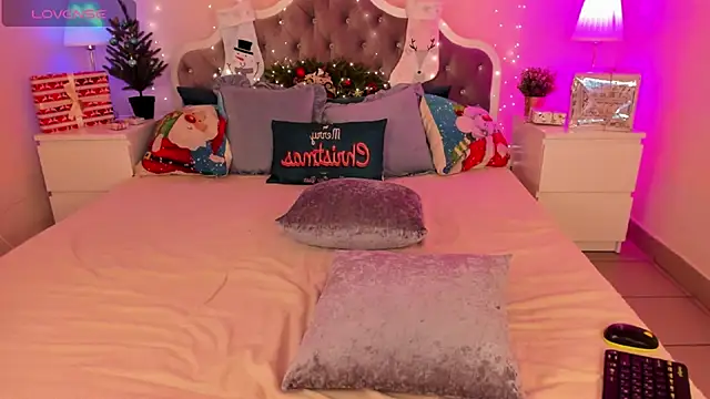 Aria69Stars online show from December 6, 2024, 11:22 am
