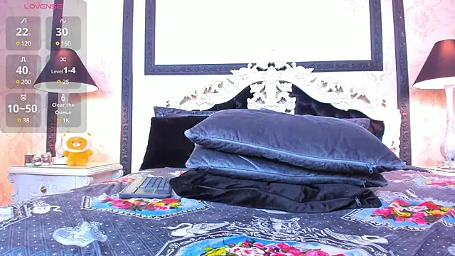 ImSophiie online show from January 18, 2025, 12:57 am