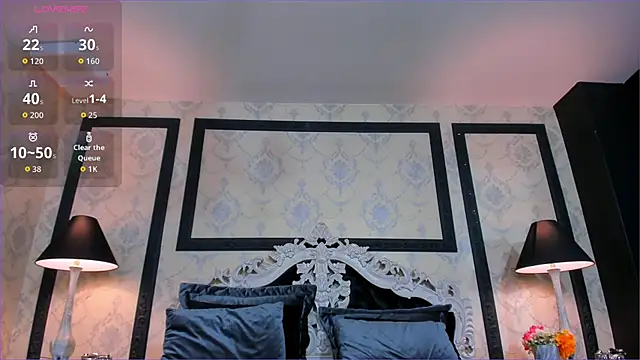ImSophiie online show from May 14, 2026, 8:48 pm