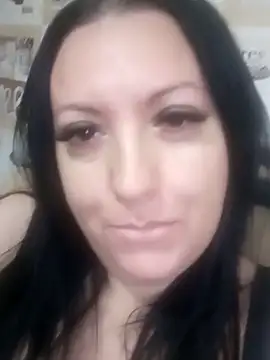 Snapshot of Veronica-Celie chatting on November 11, 2025, 12:05 pm Veronica-Celie online show from November 11, 2025, 12:05 pm